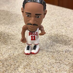 Demar DeRozan Bulls Basketball Figurine